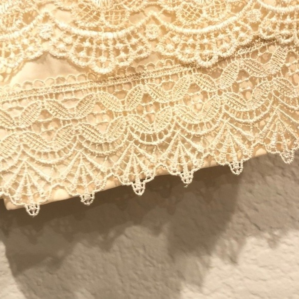 San Souci Ivory Lace Shorts Large New - Picture 11 of 16
